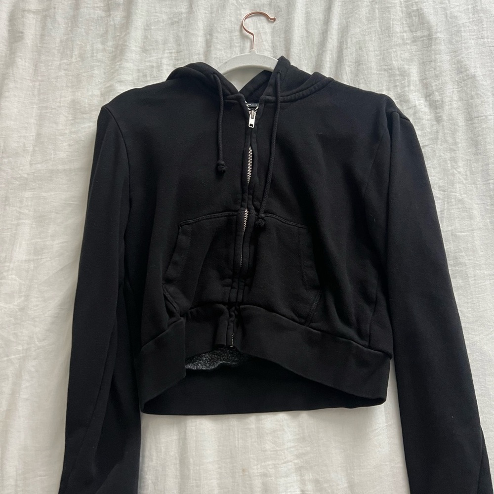 cropped black brandy melville hoodie